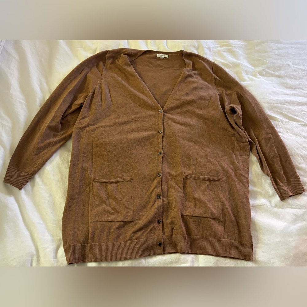 Maurice’s saddle brown v neck cardigan 2X